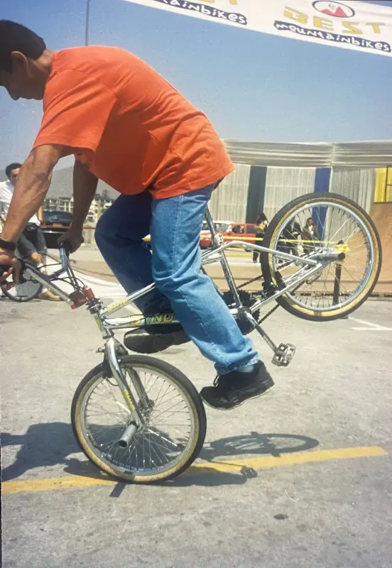 Felipe Andrade BMX Old School Peru