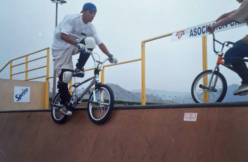 Felipe Andrade BMX Old School Peru